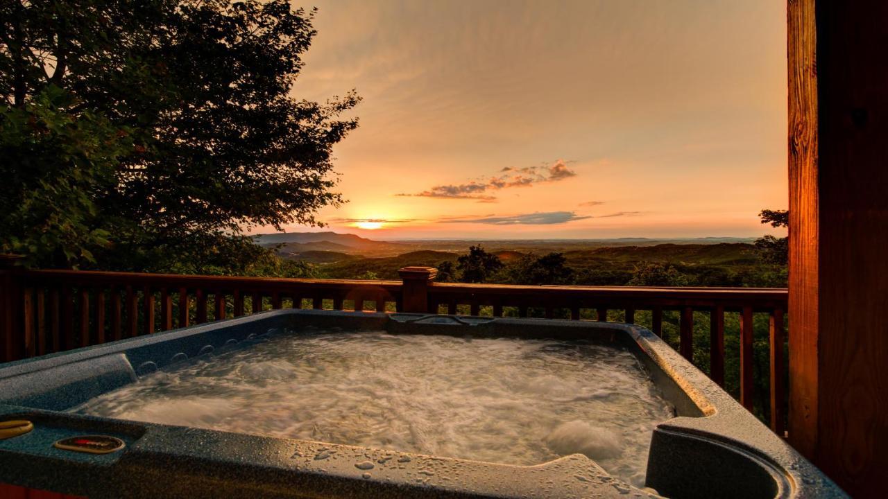 Incredible Views Hot Tub Close To Everything Vila Sevierville Exterior foto